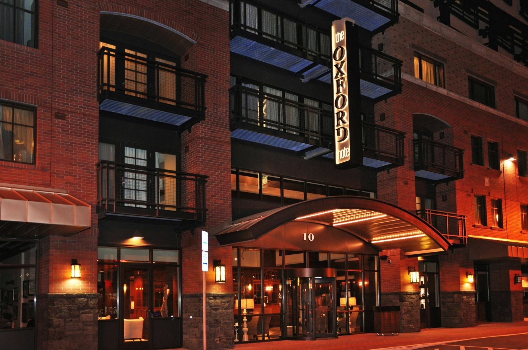 Oxford Hotel Бенд Экстерьер фото